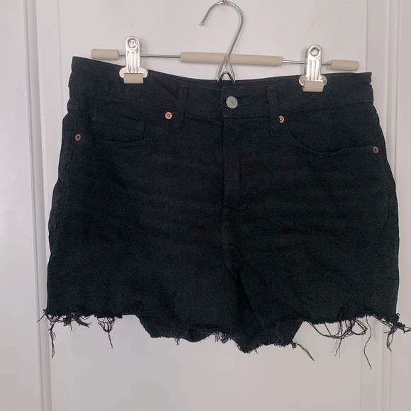 Old Navy High-Waisted O.G. Cut-Off Short - Picture 1 of 3